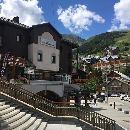 Travelski Home Classic - Residence La Muzelle Лес дьо Алпс Екстериор снимка